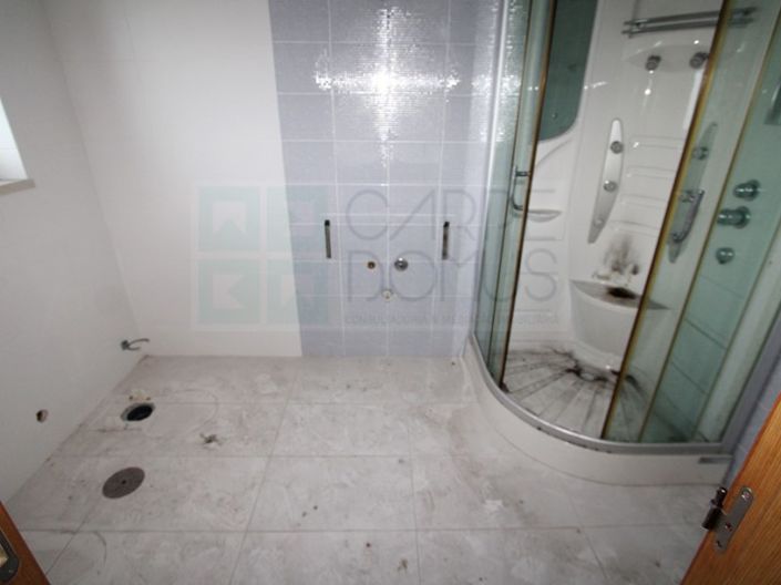 Image No.33-4 Bed House for sale