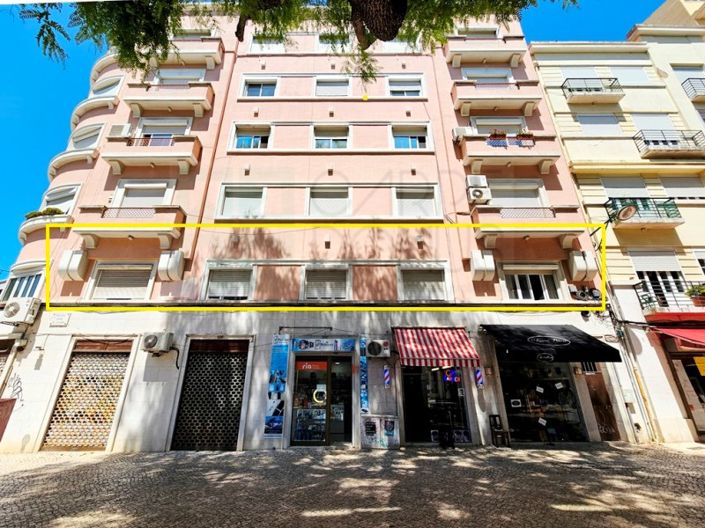Image No.1-5 Bed Apartment for sale
