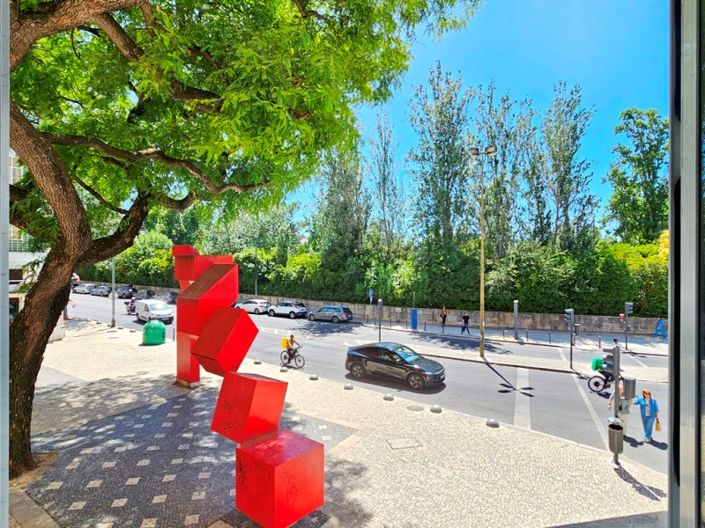 Image No.16-5 Bed Apartment for sale