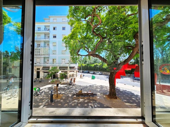 Image No.23-5 Bed Apartment for sale