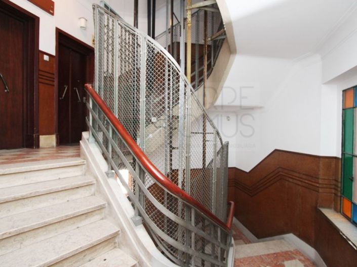 Image No.51-5 Bed Apartment for sale