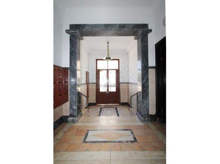 Image No.52-5 Bed Apartment for sale