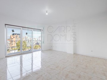 id8f3ba301-0000-0500-0000-000017be9618