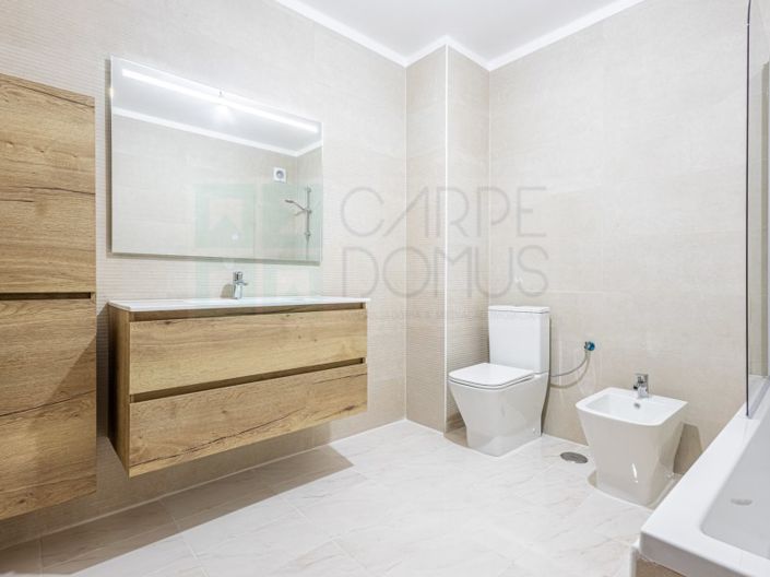 Image No.25-3 Bed Apartment for sale