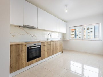 id8f3ba301-0000-0500-0000-000017be960c