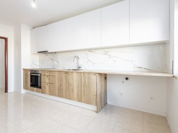 id8f3ba301-0000-0500-0000-000017be960d