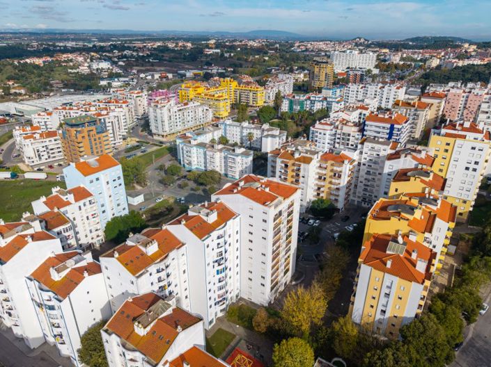 Image No.67-3 Bed Apartment for sale