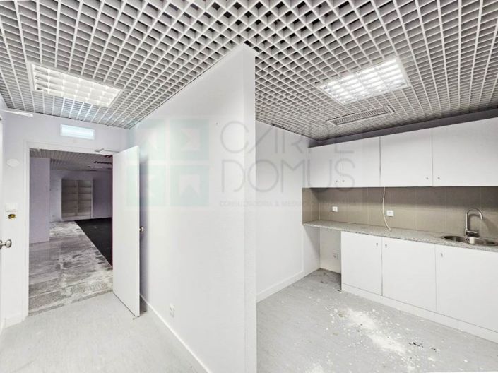 Image No.21-Commercial à vendre à Sintra