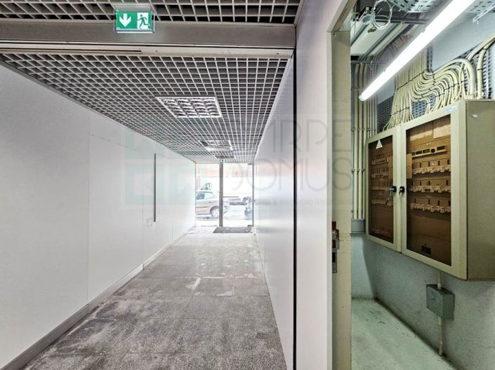 Image No.10-Commercial à vendre à Sintra