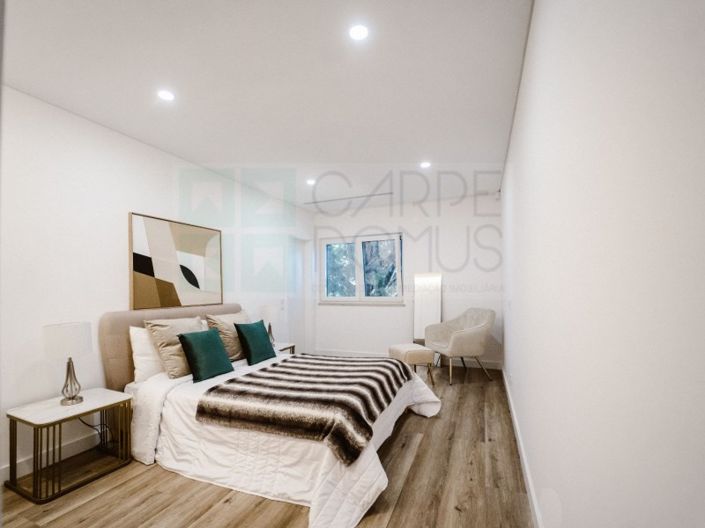 Image No.11-Maison de 4 chambres à vendre à Almada