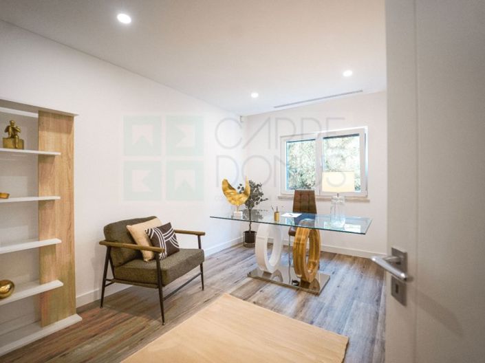 Image No.19-Maison de 4 chambres à vendre à Almada