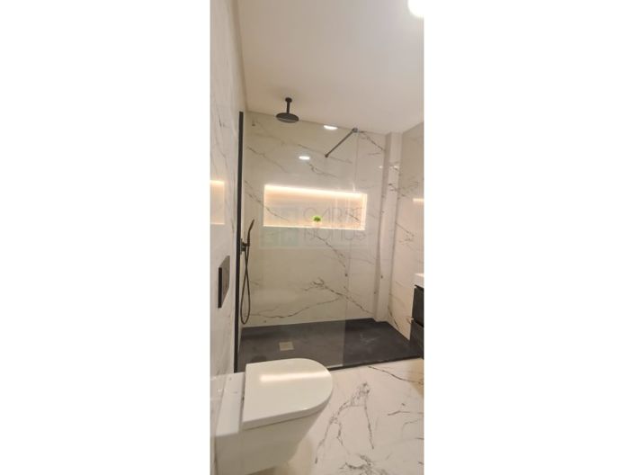 Image No.57-Maison de 4 chambres à vendre à Almada