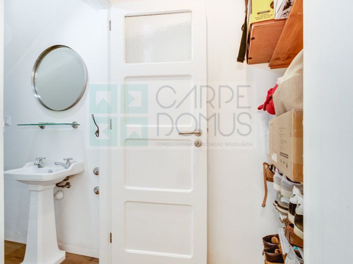 Image No.11-2 Bed House for sale