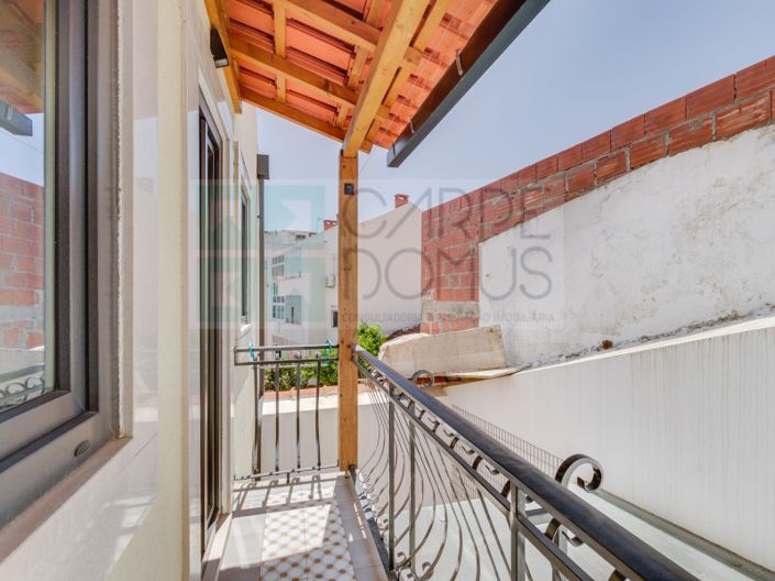 Image No.22-2 Bed House for sale