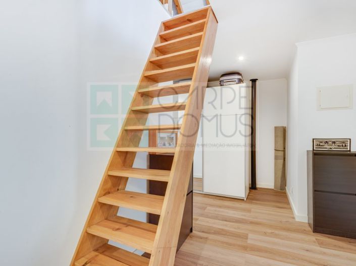 Image No.25-2 Bed House for sale