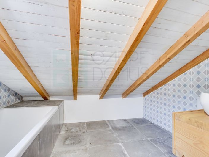 Image No.27-2 Bed House for sale