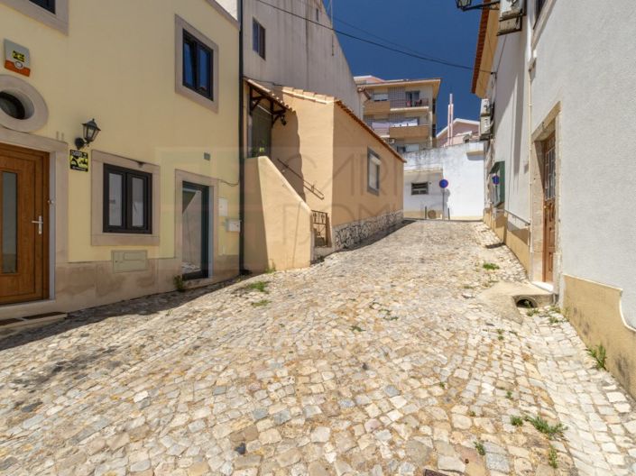 Image No.32-2 Bed House for sale