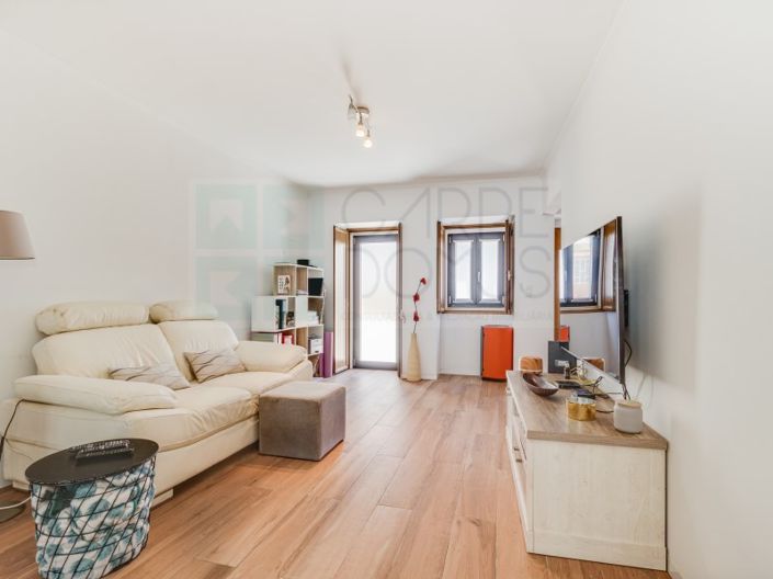 Image No.10-2 Bed House for sale