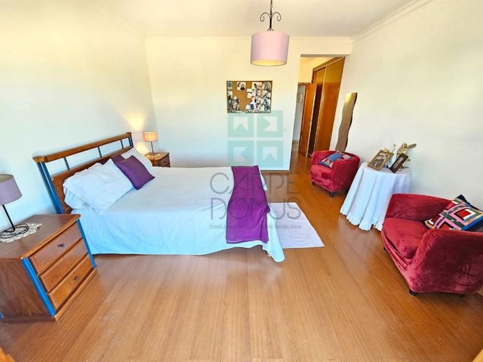 Image No.16-4 Bed House for sale