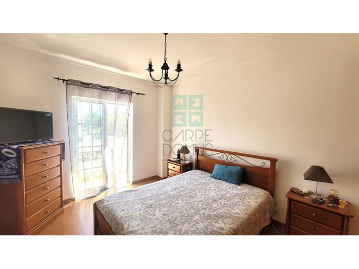 Image No.25-4 Bed House for sale