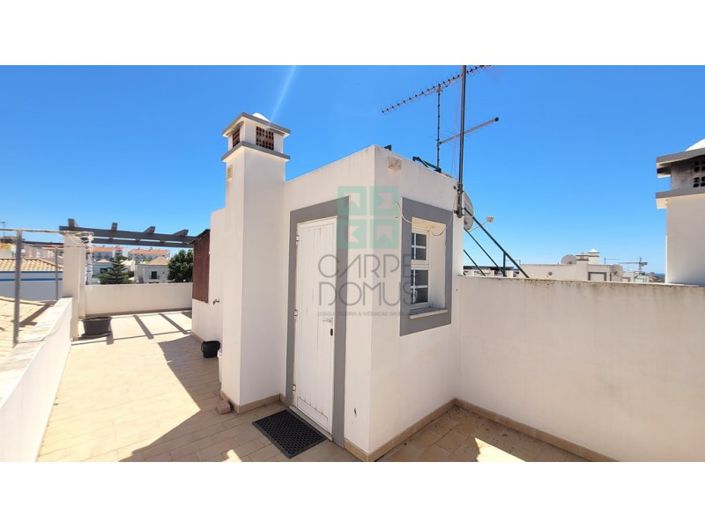 Image No.30-4 Bed House for sale