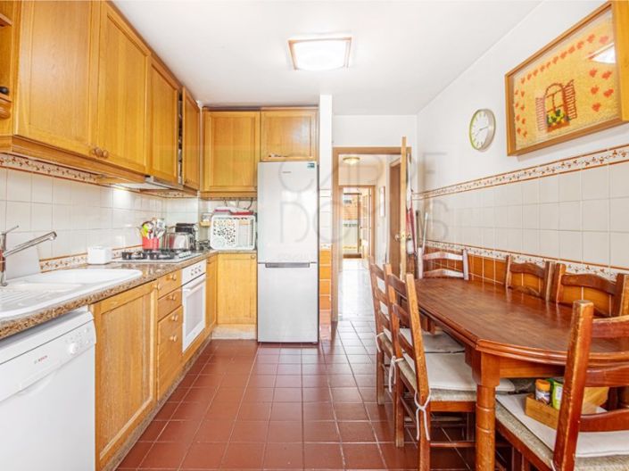 Image No.10-4 Bed Apartment for sale