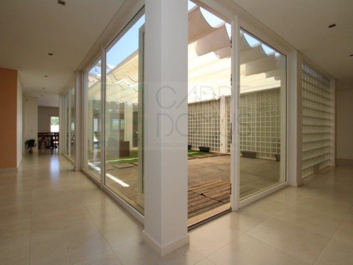 Image No.16-4 Bed House for sale