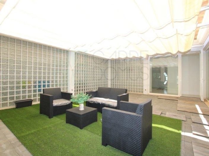 Image No.17-4 Bed House for sale