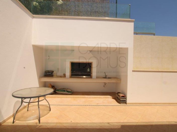 Image No.49-4 Bed House for sale