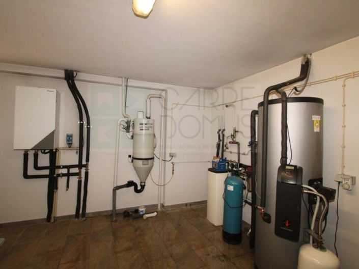 Image No.52-4 Bed House for sale