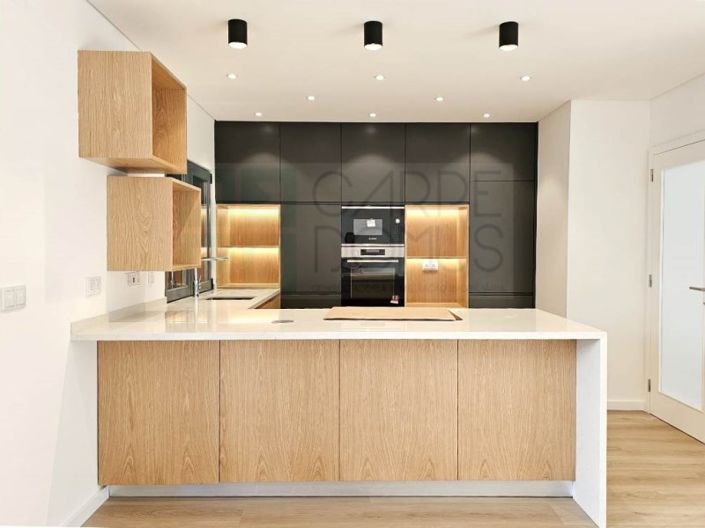 Image No.3-3 Bed House for sale