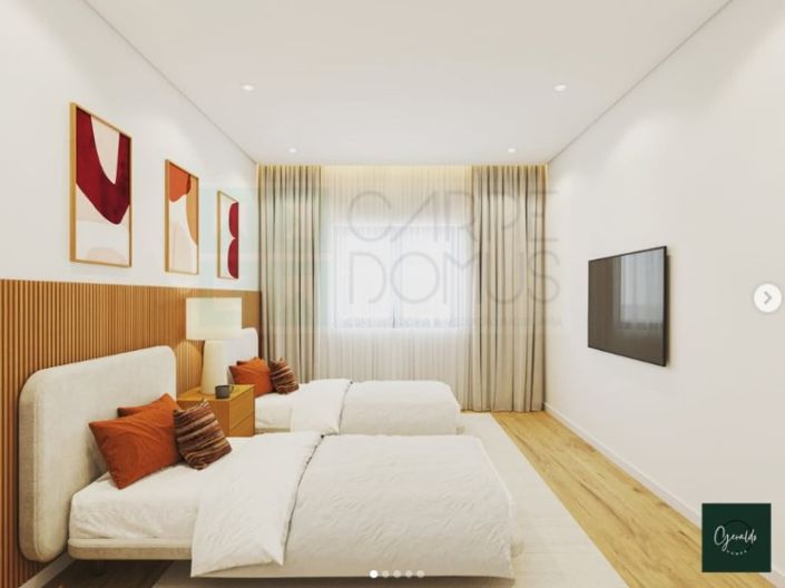 Image No.34-3 Bed House for sale