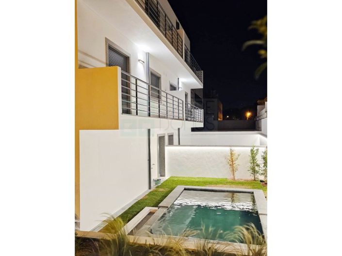 Image No.43-3 Bed House for sale