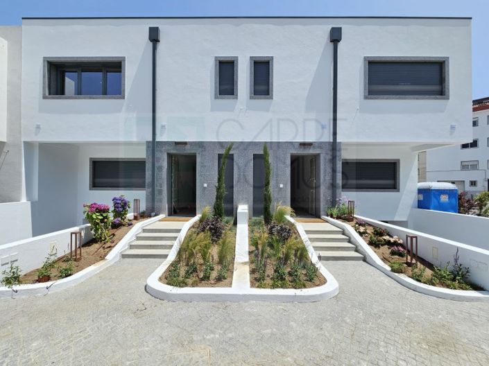 Image No.6-3 Bed House for sale