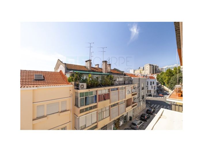 Image No.23-3 Bed Apartment for sale