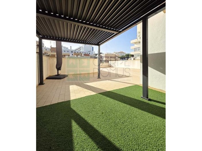 Image No.20-2 Bed Apartment for sale