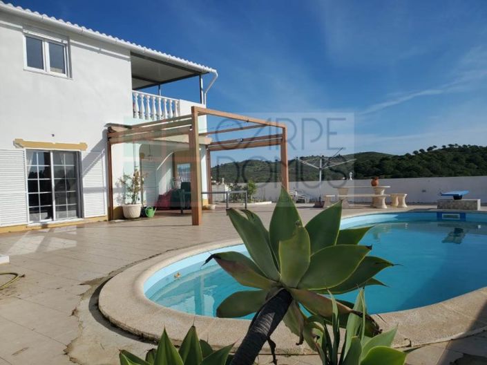 Image No.18-4 Bed House for sale