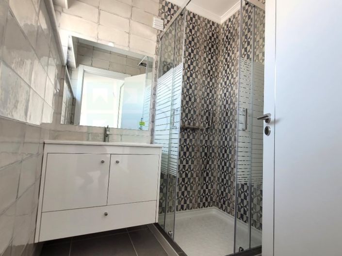 Image No.13-3 Bed House for sale