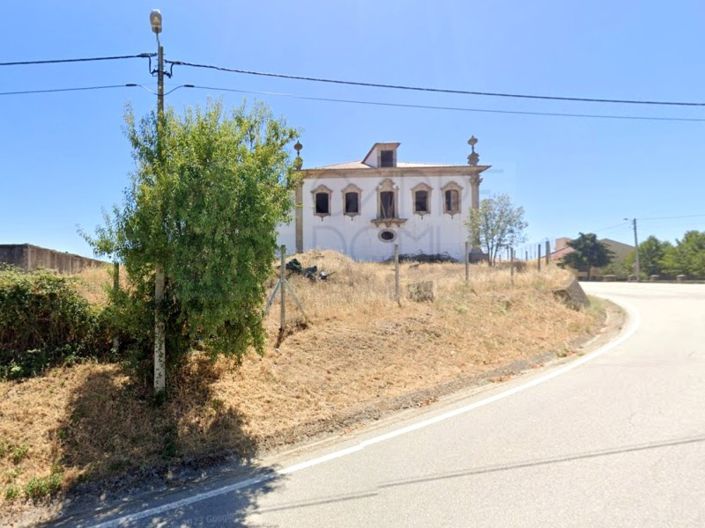 Image No.21-40 Bed Property for sale