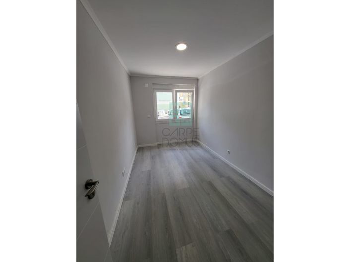 Image No.20-2 Bed Apartment for sale