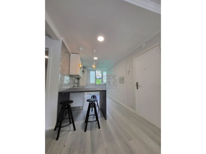 Image No.31-2 Bed Apartment for sale