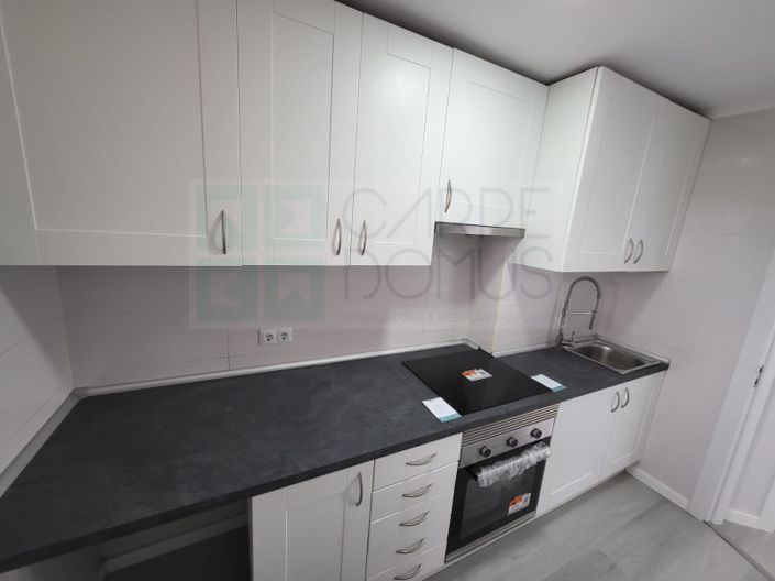 Image No.10-Appartement de 2 chambres à vendre à Odivelas