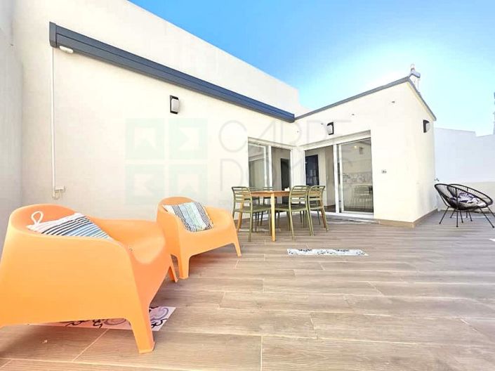 Image No.27-4 Bed House for sale