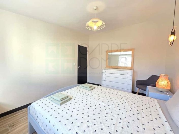 Image No.38-4 Bed House for sale