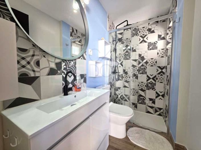 Image No.39-4 Bed House for sale