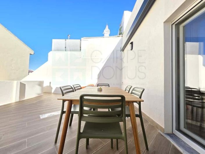 Image No.42-4 Bed House for sale