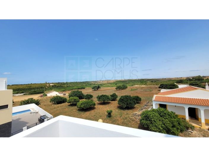 Image No.28-3 Bed House for sale