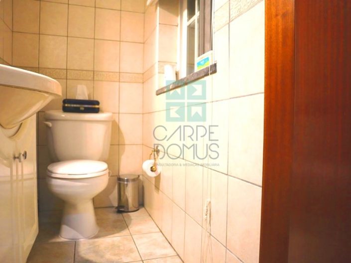 Image No.17-4 Bed House for sale