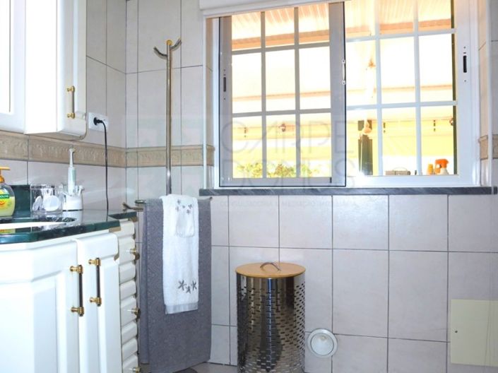 Image No.26-4 Bed Farmhouse for sale