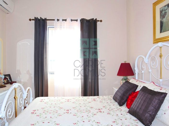 Image No.29-4 Bed House for sale